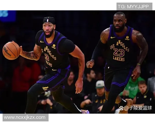 湖人队与骑士队今日对决精彩回顾与赛前分析